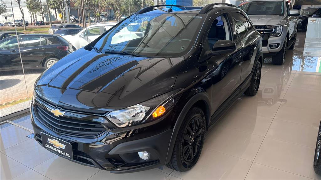 ONIX 1.4 MPFI ACTIV 8V FLEX 4P AUTOMÁTICO1