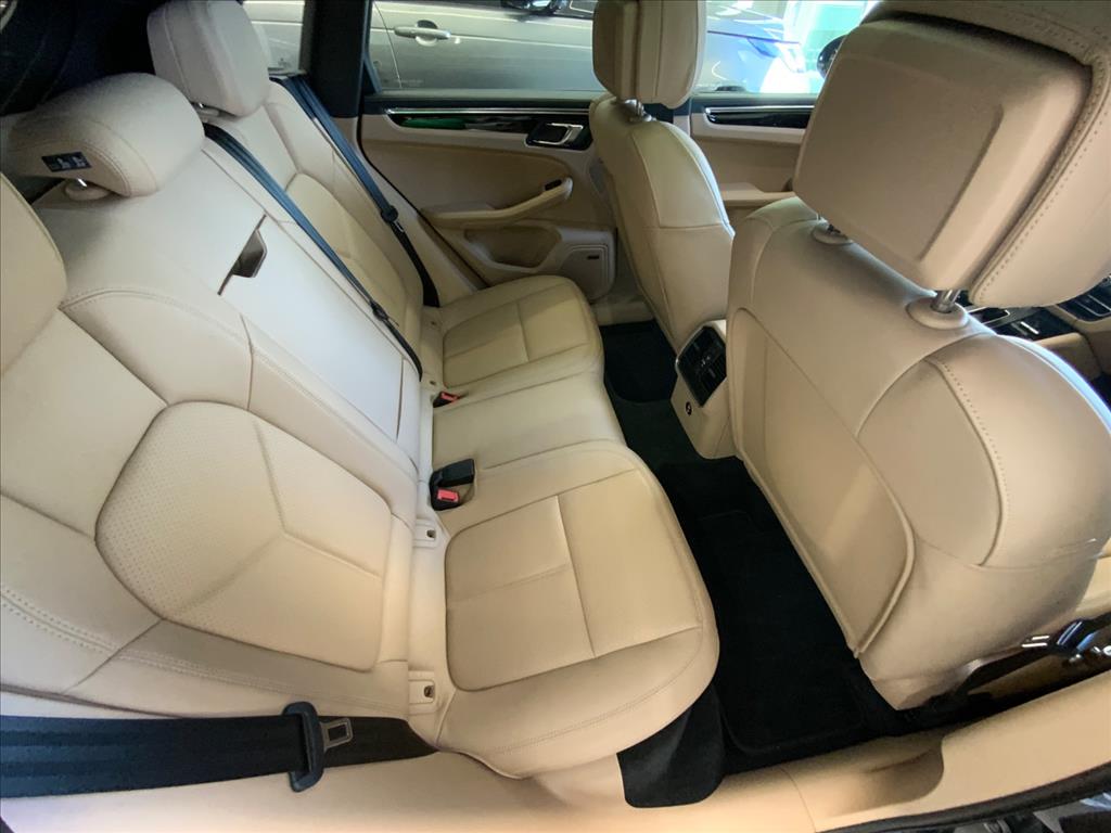 Porsche-MACAN-2.0 TURBO GASOLINA PDK
