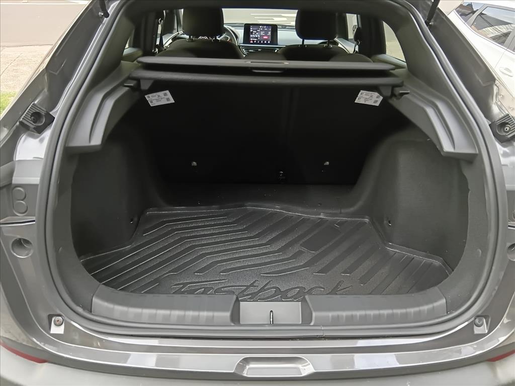 Fiat-FASTBACK-1.0 TURBO 200 FLEX CVT
