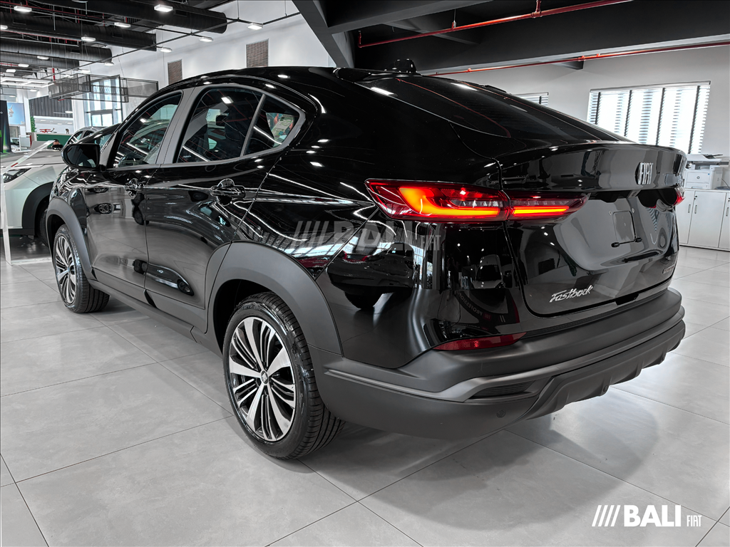 FASTBACK 1.0 TURBO 200 FLEX CVT4