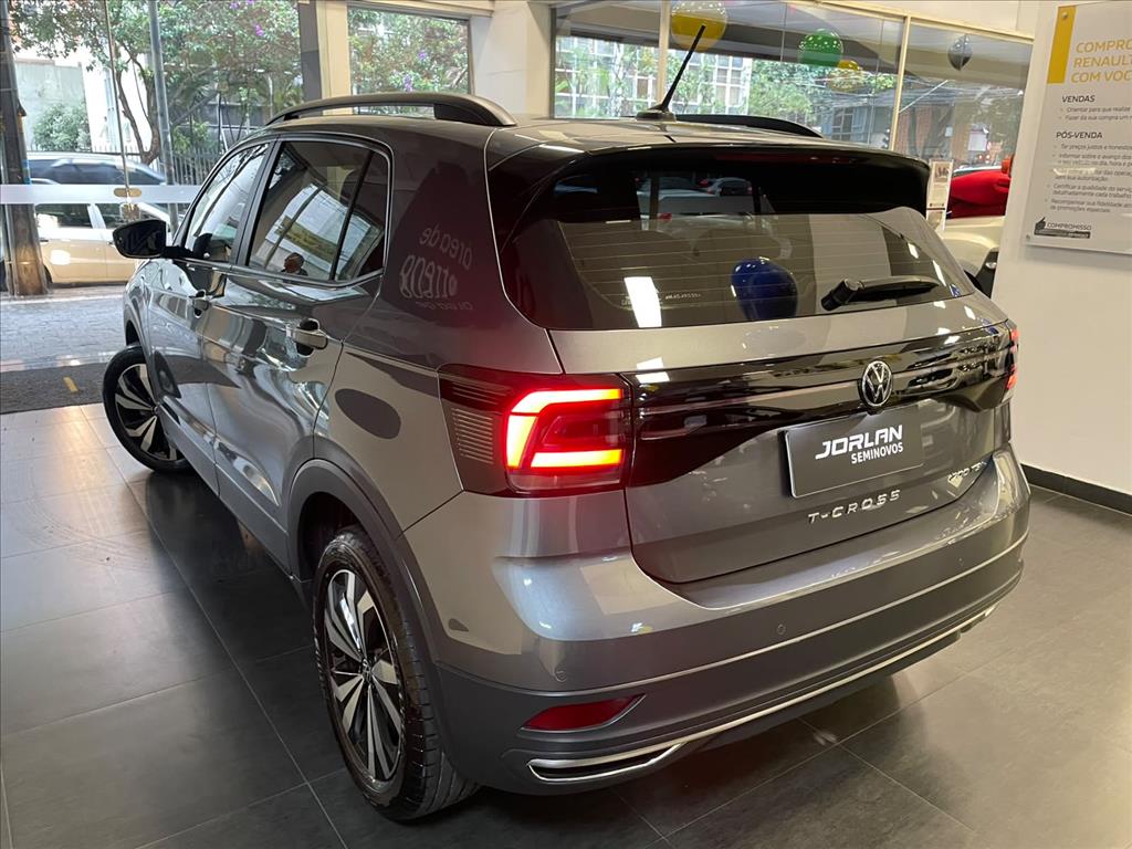T-CROSS 1.0 200 TSI TOTAL FLEX AUTOMÁTICO3