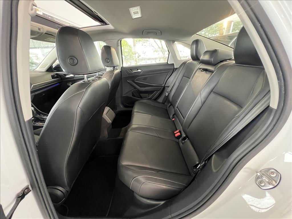 JETTA 1.4 250 TSI TOTAL FLEX COMFORTLINE TIPTRONIC15