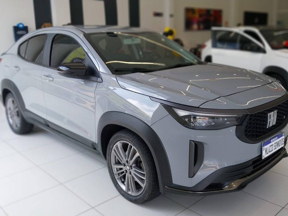 FASTBACK 1.0 TURBO 200 FLEX CVT