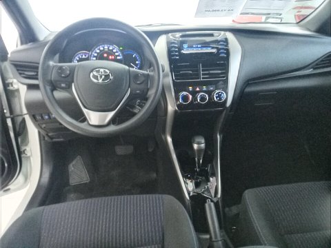 Toyota-YARIS-1.3 16V FLEX XL MULTIDRIVE