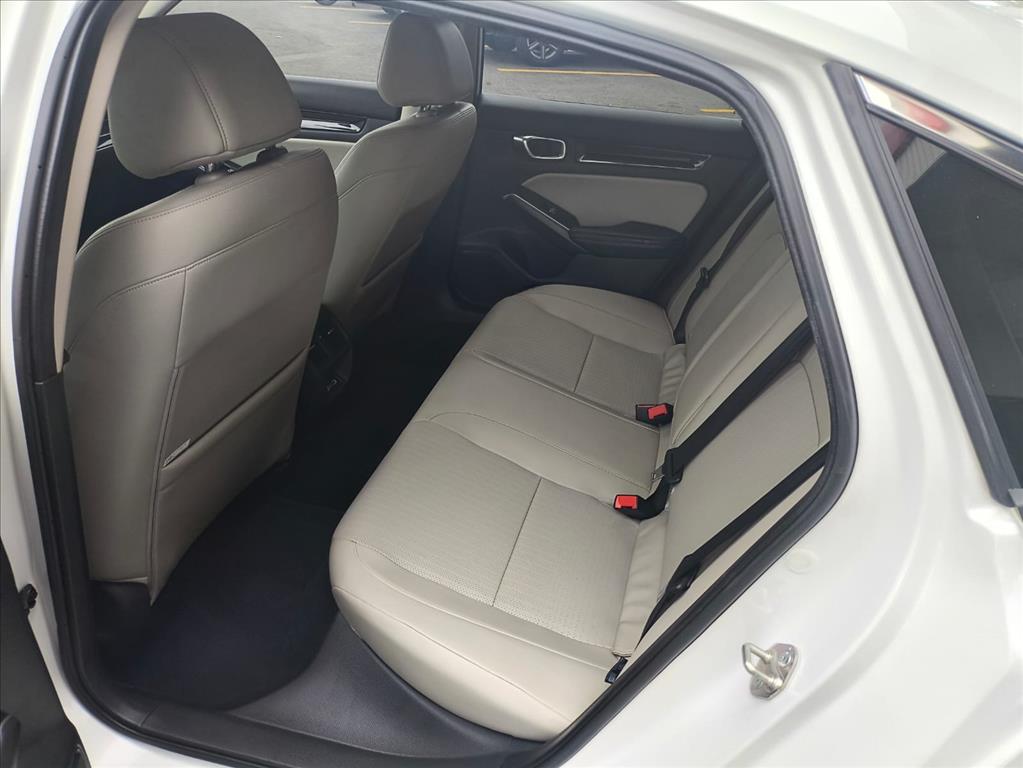 CIVIC 2.0 DI e:HEV ADVANCED E-CVT9