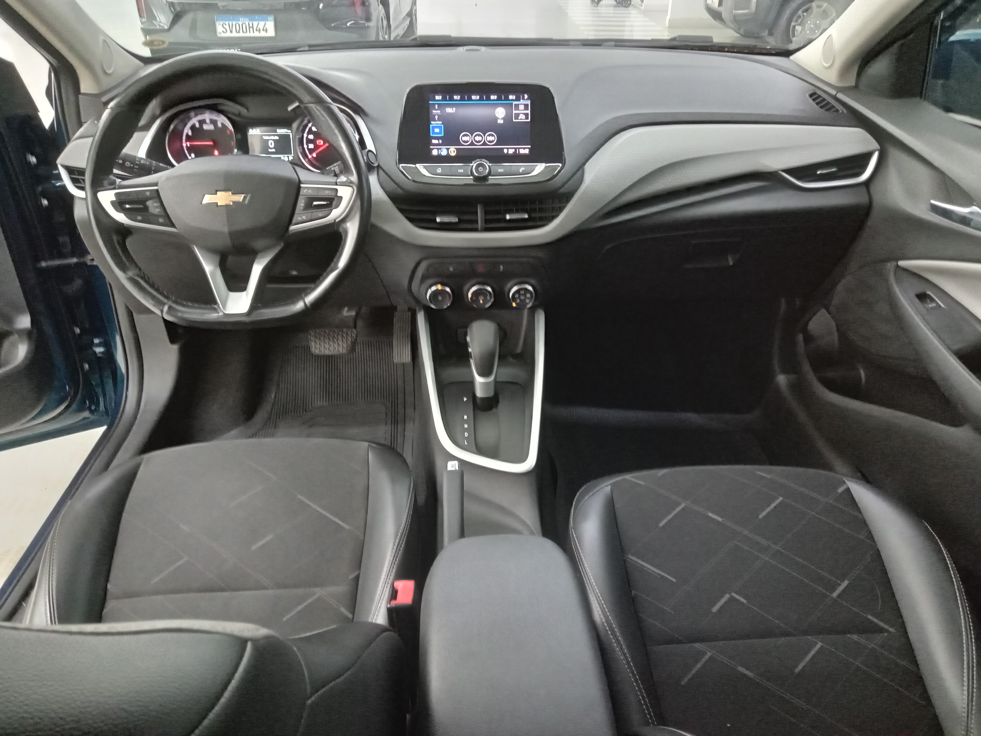 ONIX 1.0 TURBO FLEX PREMIER AUTOMÁTICO9