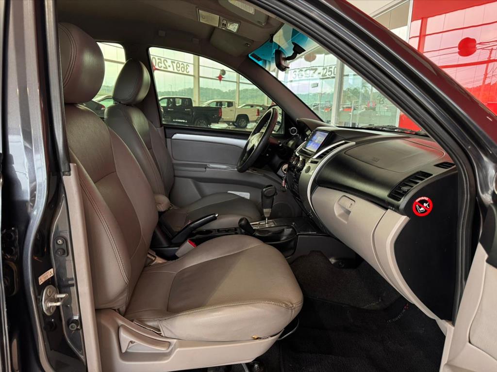 Mitsubishi-PAJERO DAKAR-3.2 4X4 16V TURBO INTERCOOLER DIESEL 4P AUTOMÁTICO