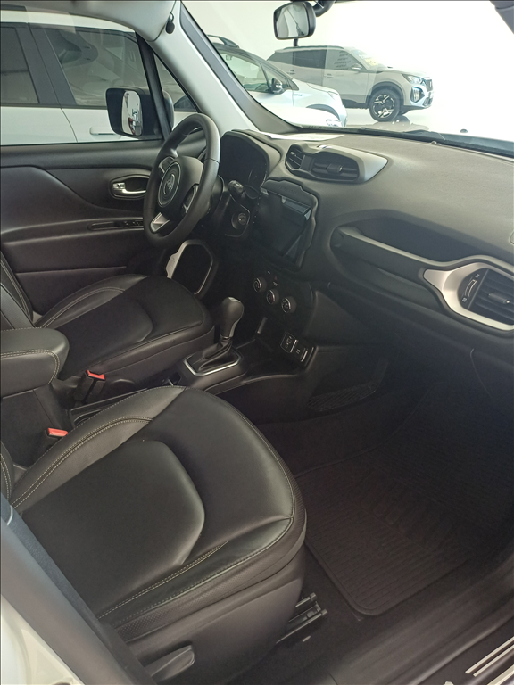 RENEGADE 1.8 16V FLEX SPORT 4P AUTOMÁTICO8