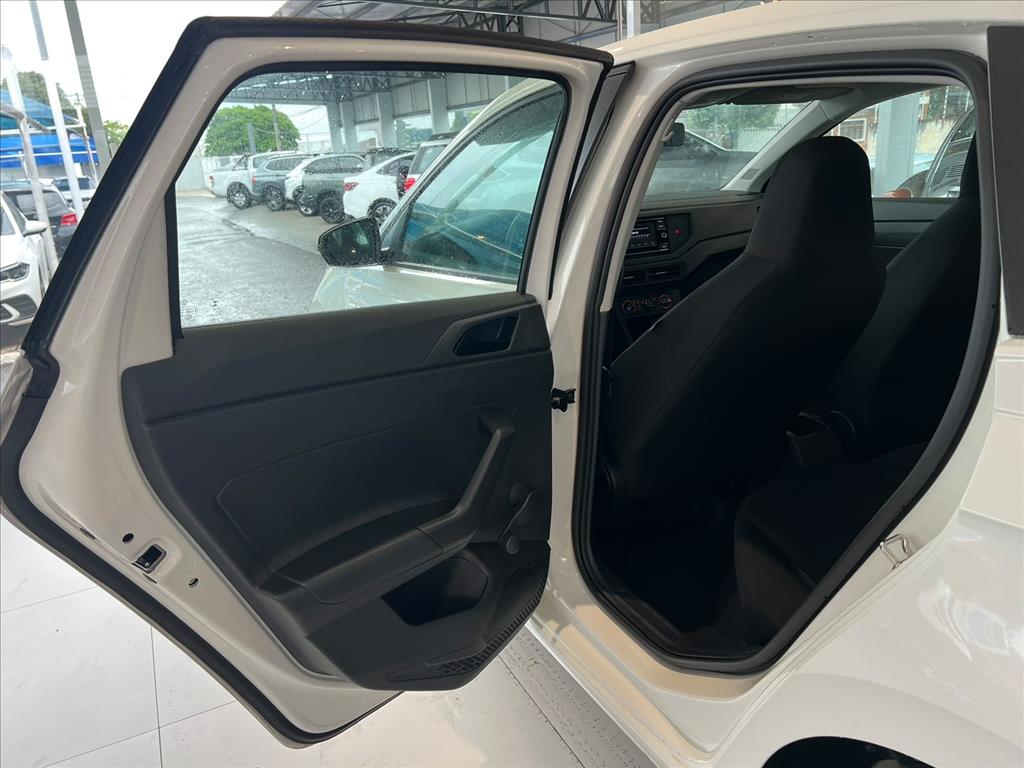 POLO 1.0 MPI TRACK MANUAL16