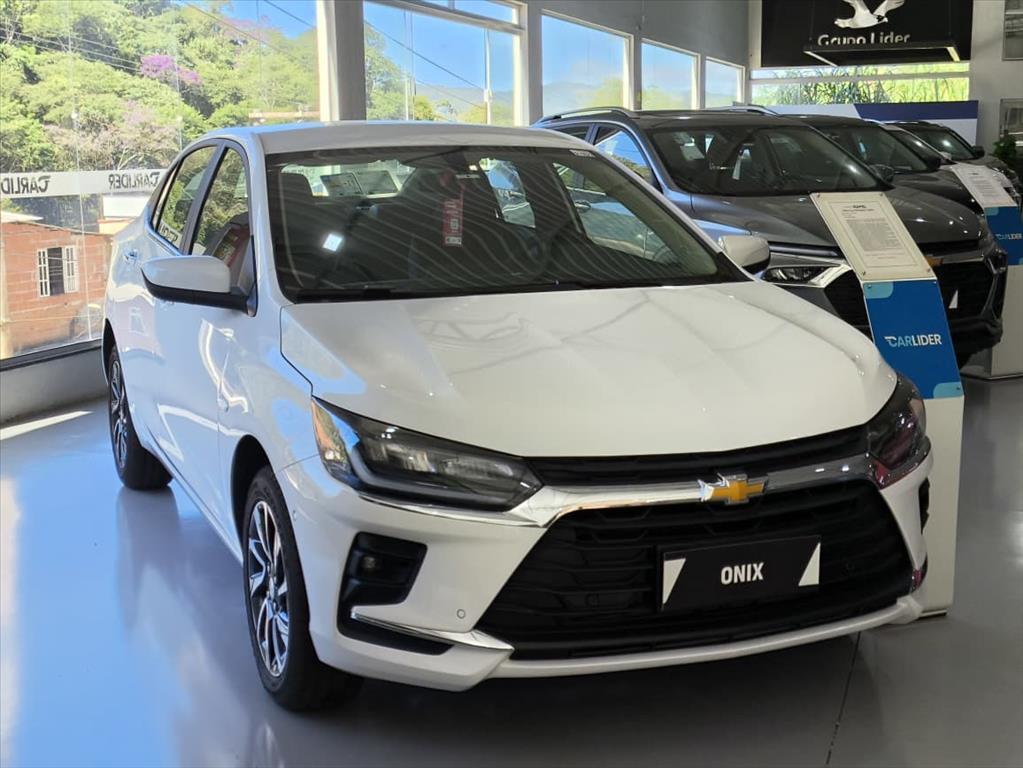 ONIX PLUS 1.0 TURBO FLEX PREMIER AUTOMÁTICO1