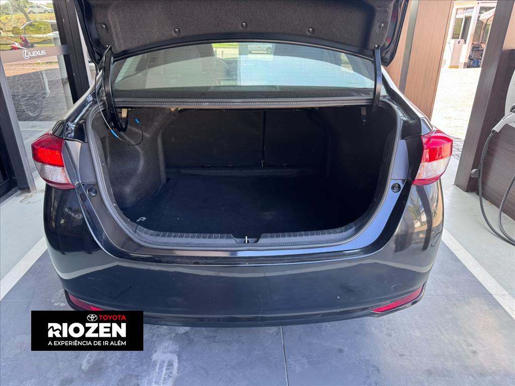 YARIS 1.5 16V FLEX SEDAN XS CONNECT MULTIDRIVE4