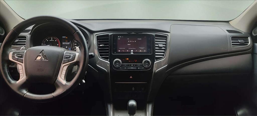 L200 TRITON 2.4 16V TURBO DIESEL SPORT SAVANA CD 4P 4X4 AUTOMÁTICO7