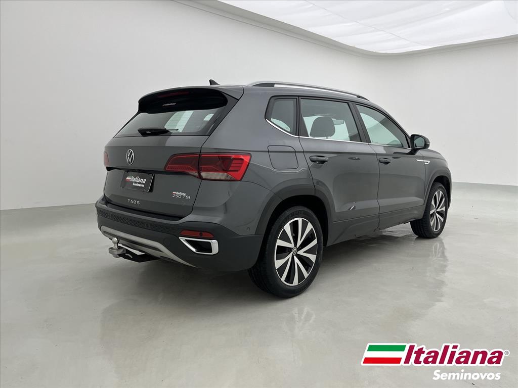 TAOS 1.4 250 TSI TOTAL FLEX HIGHLINE AUTOMÁTICO4
