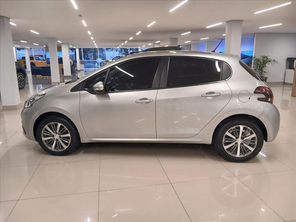 Peugeot-208-1.6 GRIFFE 16V FLEX 4P AUTOMÁTICO