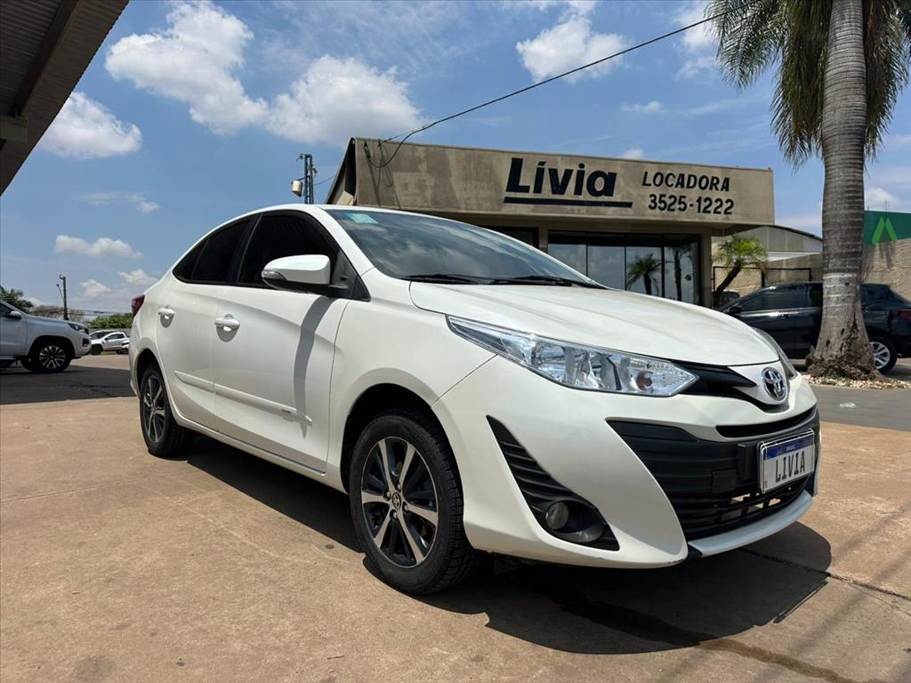 YARIS 1.5 16V FLEX SEDAN XL LIVE MULTIDRIVE YARIS 1.5 16V FLEX SEDAN XL LIVE MULTIDRIVE