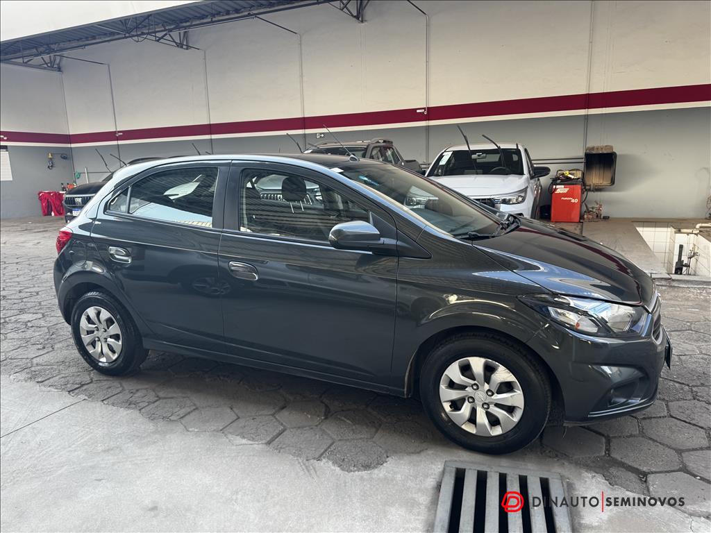 GM - Chevrolet-ONIX-1.0 MPFI LT 8V FLEX 4P MANUAL