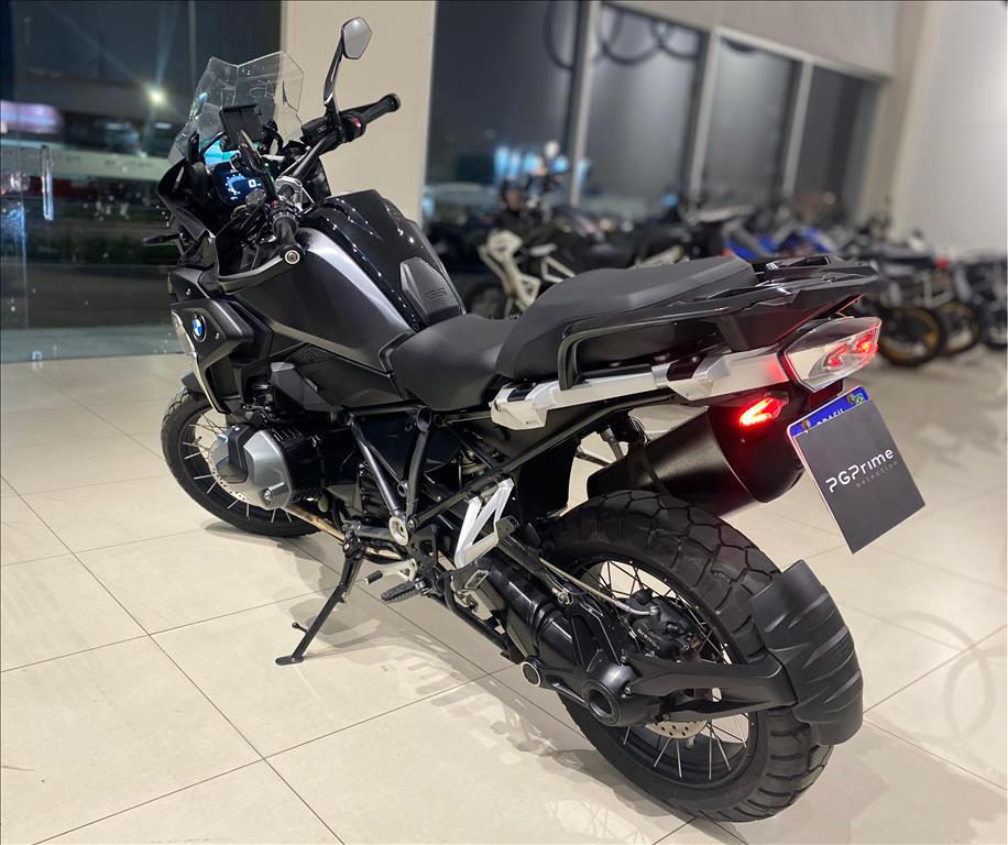 R 1250 GS PREMIUM TRIPLE BLACK2