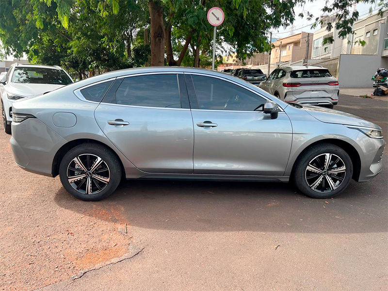 KING 1.5 DM-I PHEV GS AUTOMÁTICO3