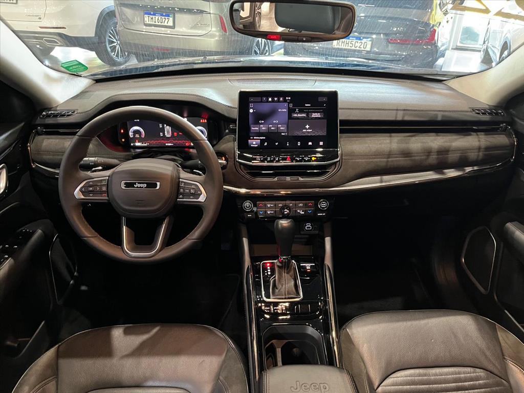 COMMANDER 1.3 T270 TURBO FLEX LIMITED AT612