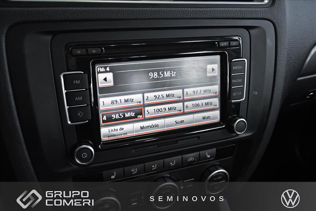JETTA 2.0 TSI HIGHLINE 211CV GASOLINA 4P TIPTRONIC9
