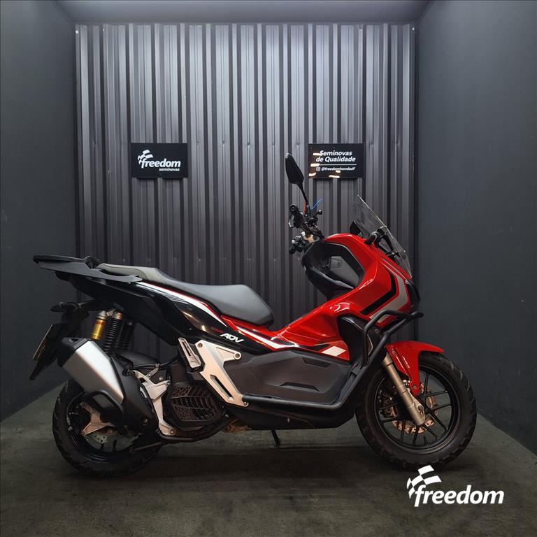 Moto HONDA do modelo ADV ADV 2021/2021