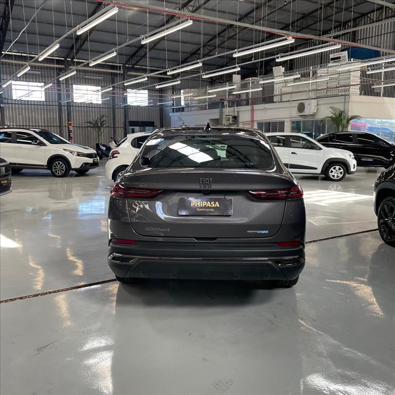 FASTBACK 1.0 TURBO 200 HYBRID IMPETUS CVT5