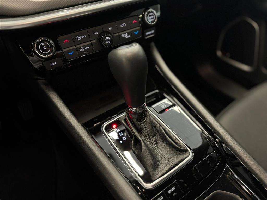 COMPASS 1.3 T270 TURBO FLEX LONGITUDE AT68