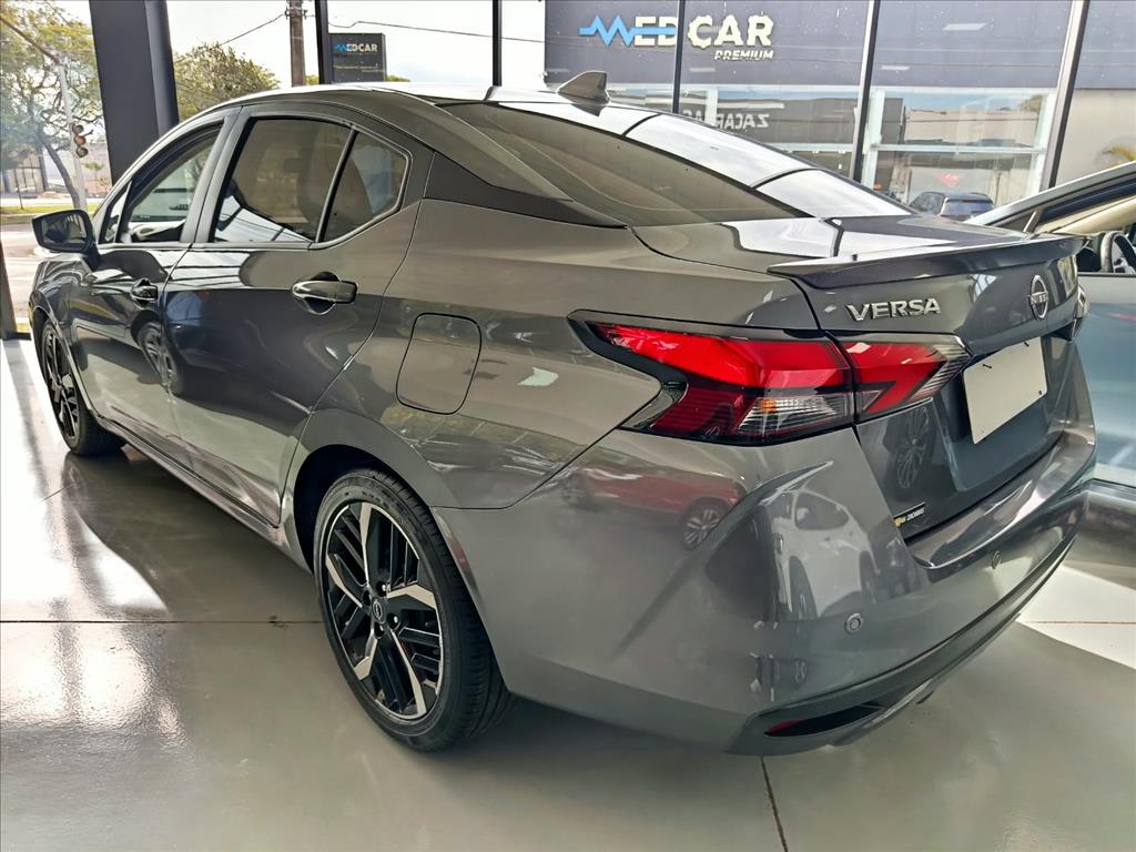 VERSA 1.6 16V FLEX EXCLUSIVE XTRONIC5