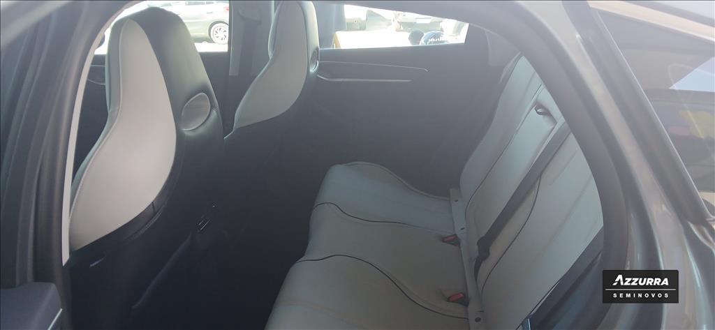 KING 1.5 DM-I PHEV GS AUTOMÁTICO6