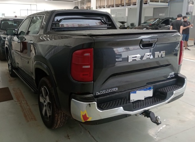 RAMPAGE 2.0 TURBO DIESEL LARAMIE 4X4 AUTOMÁTICO4
