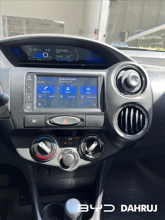 ETIOS 1.5 X PLUS SEDAN 16V FLEX 4P AUTOMÁTICO5