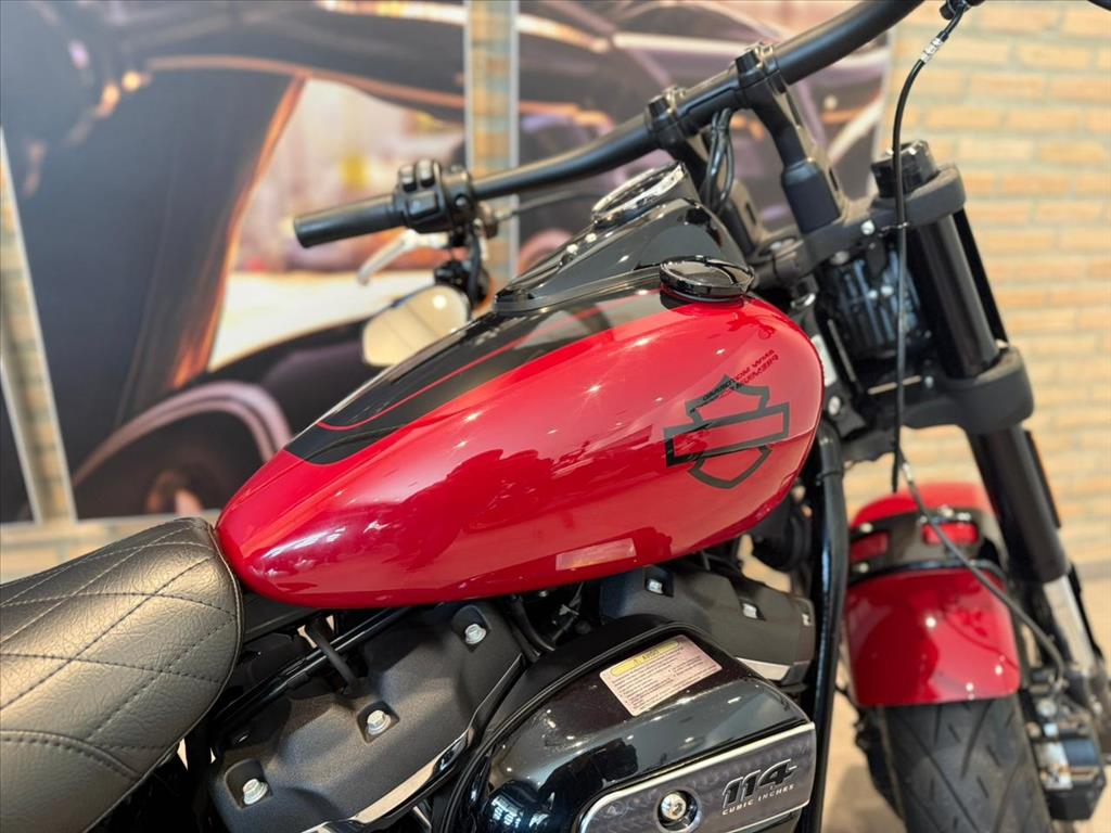 HARLEY-DAVIDSON-FAT-SOFTAIL BOB 114