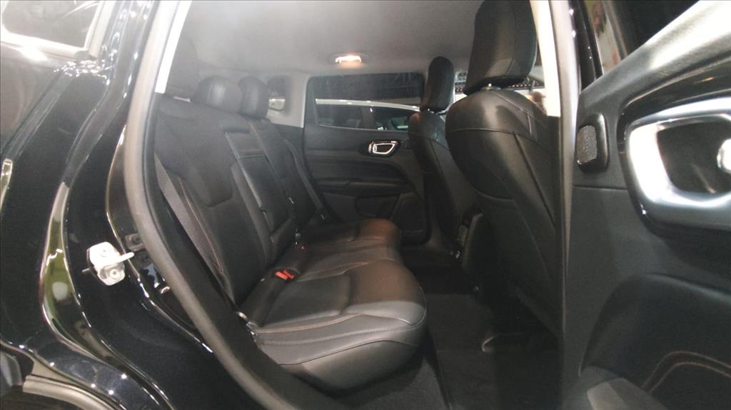 COMPASS 1.3 T270 TURBO FLEX LIMITED AT6