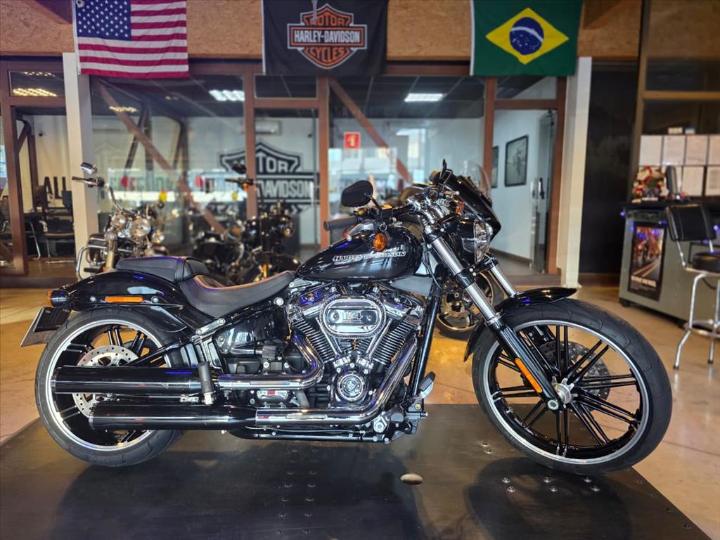 SOFTAIL BREAKOUT1