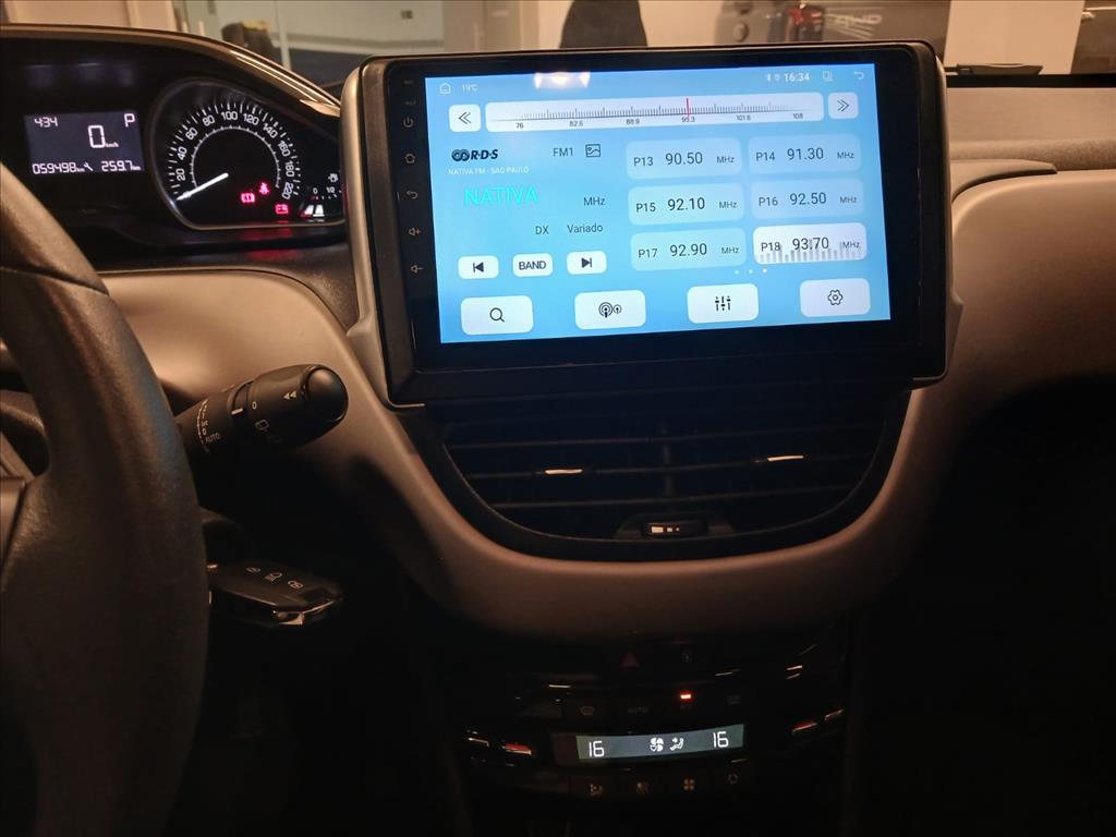 Peugeot-208-1.6 GRIFFE 16V FLEX 4P AUTOMÁTICO