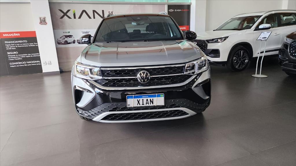 TAOS 1.4 250 TSI TOTAL FLEX HIGHLINE AUTOMÁTICO2