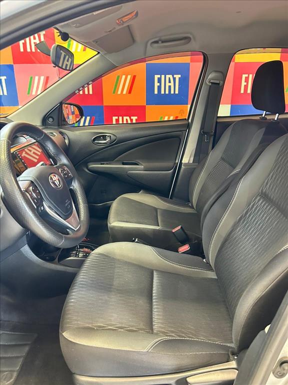 ETIOS 1.5 XS 16V FLEX 4P AUTOMÁTICO8