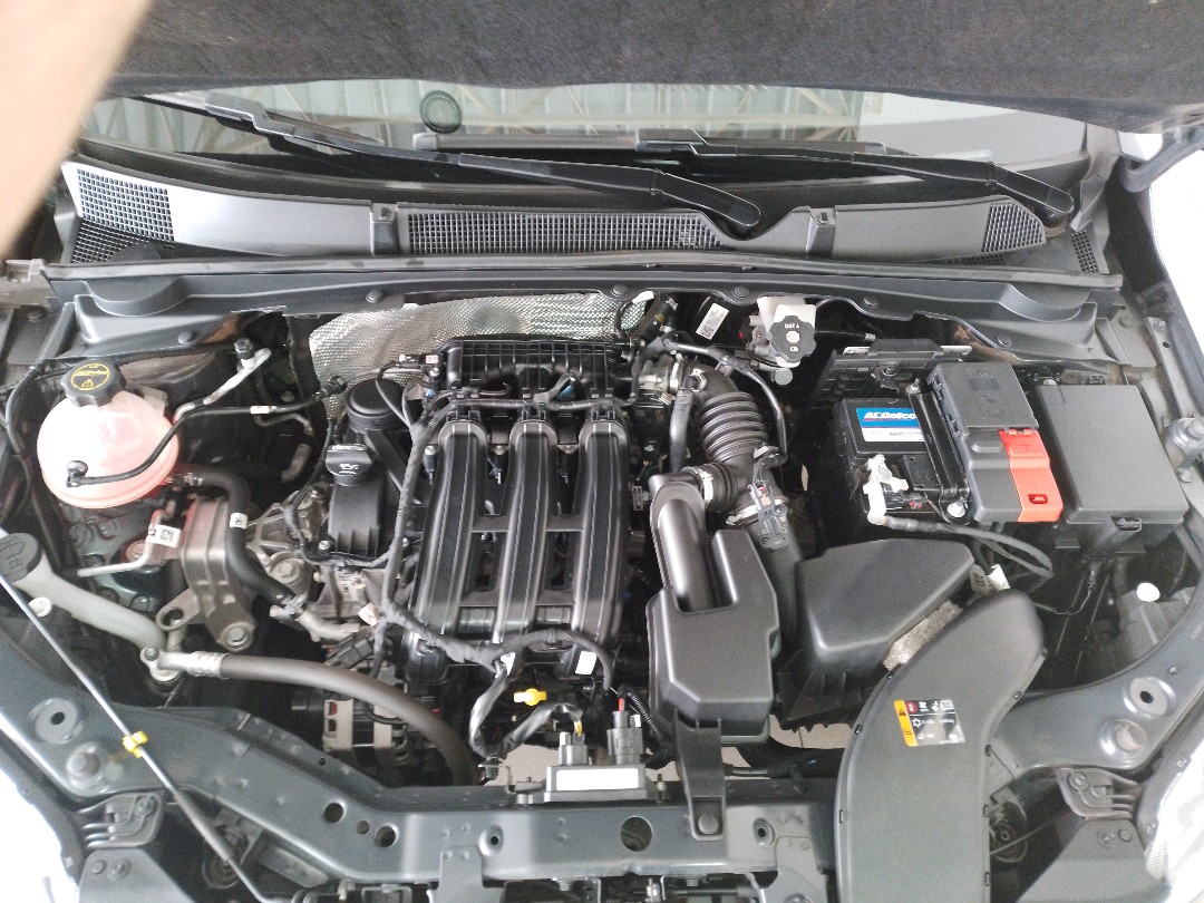 GM - Chevrolet-ONIX-1.0 FLEX LT MANUAL