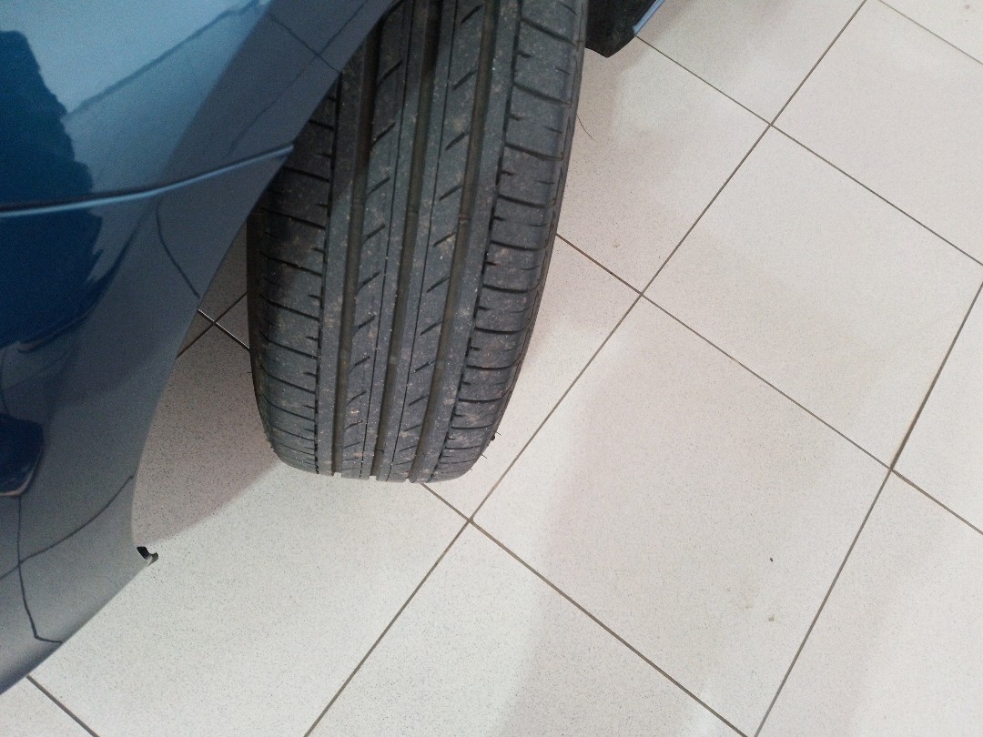 GM - Chevrolet-ONIX PLUS-1.0 TURBO FLEX LT MANUAL