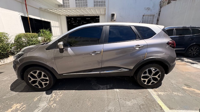Renault-CAPTUR-1.6 16V SCE FLEX BOSE X-TRONIC