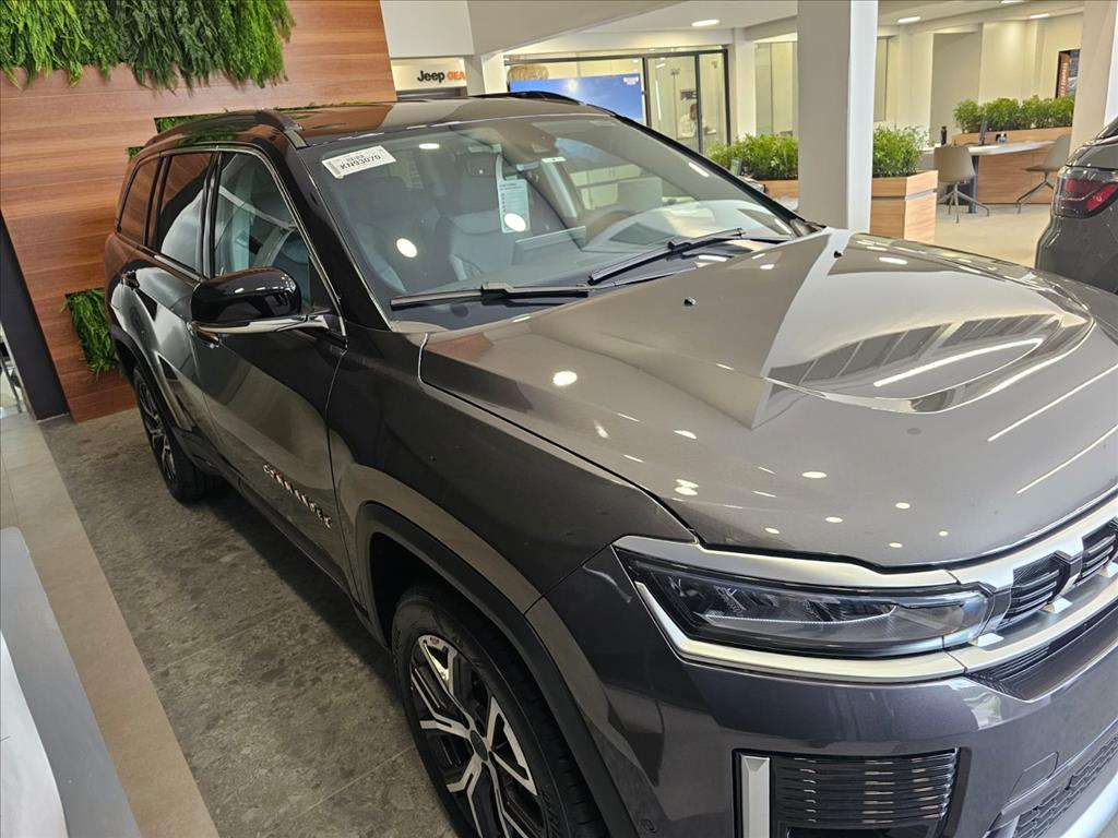 COMMANDER 1.3 T270 TURBO FLEX LIMITED AT62