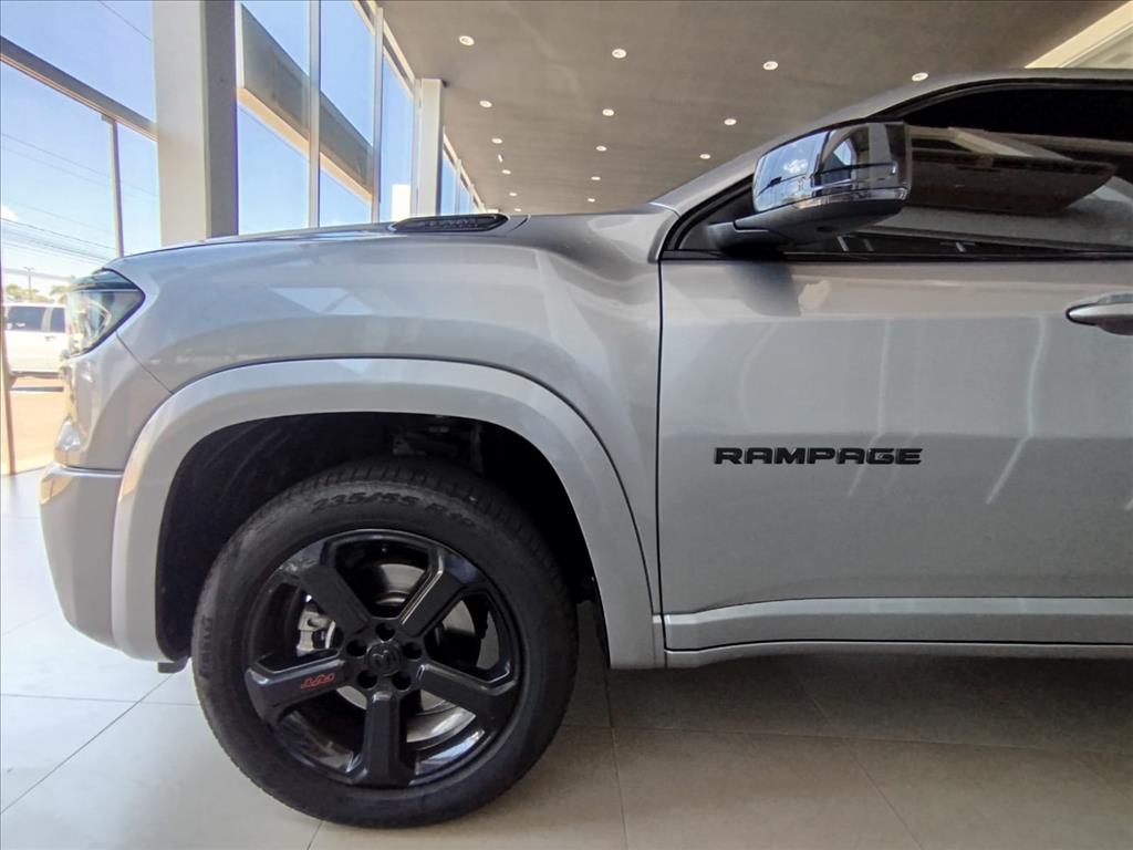 RAMPAGE 2.0 HURRICANE 4 TURBO GASOLINA R/T 4X4 AUTOMÁTICO3