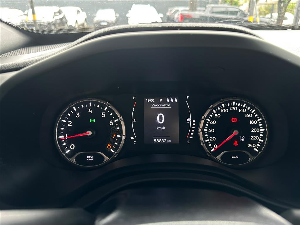 RENEGADE 1.3 T270 TURBO FLEX SPORT AT64