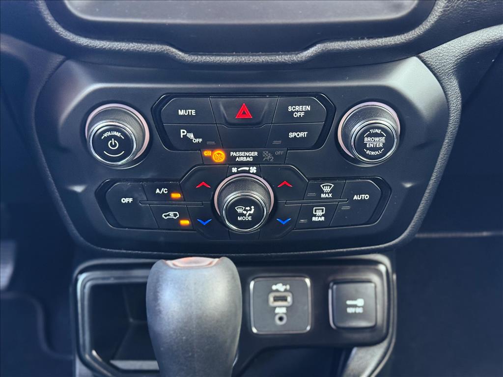 JEEP RENEGADE 1.8 16V FLEX LONGITUDE 4P AUTOMÁTICO