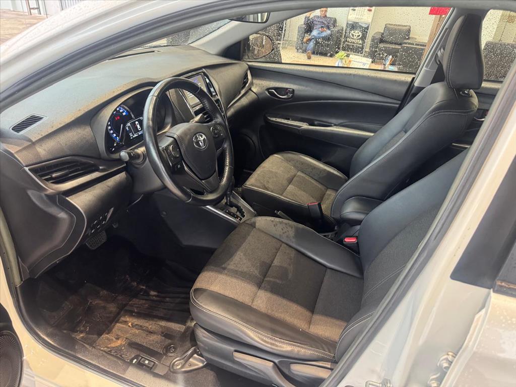 YARIS 1.5 16V FLEX SEDAN XS CONNECT MULTIDRIVE8