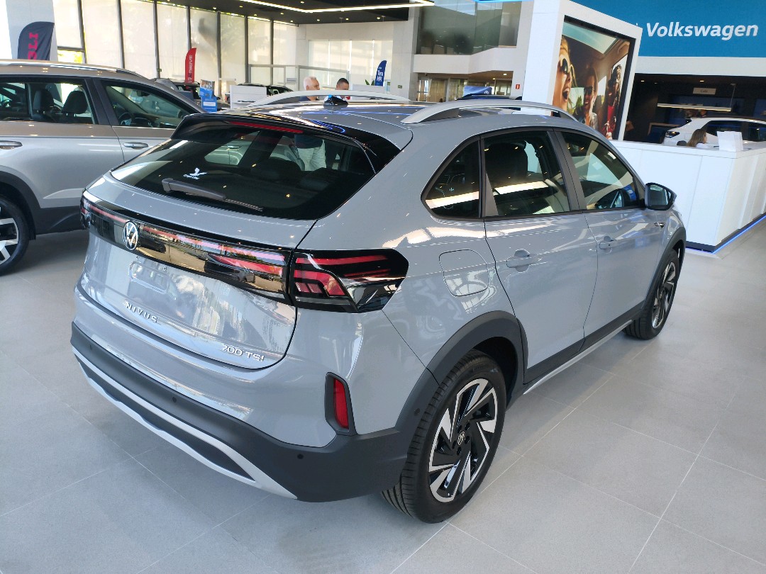 NIVUS 1.0 200 TSI TOTAL FLEX HIGHLINE AUTOMÁTICO5