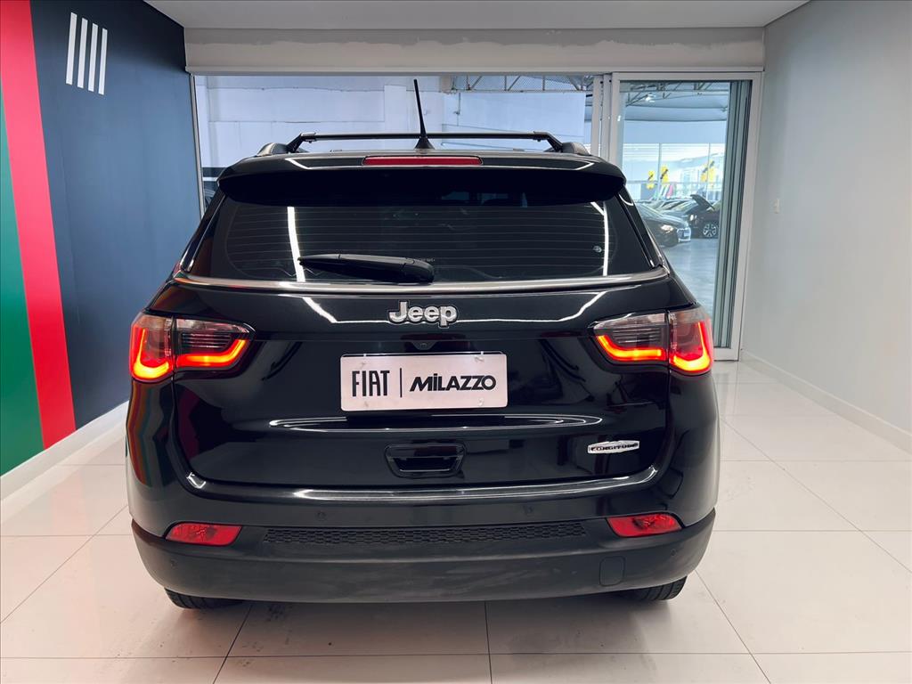 COMPASS 2.0 16V FLEX LONGITUDE AUTOMÁTICO4