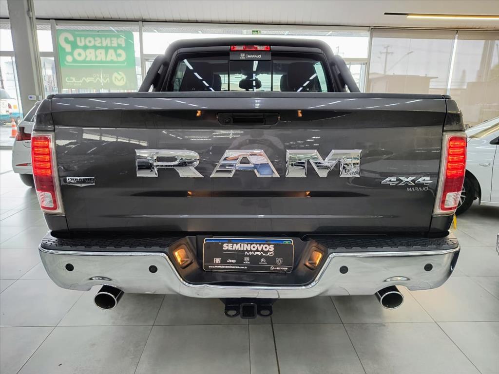 CLASSIC 5.7 V8 GASOLINA LARAMIE CD 4X4 AUTOMÁTICO11