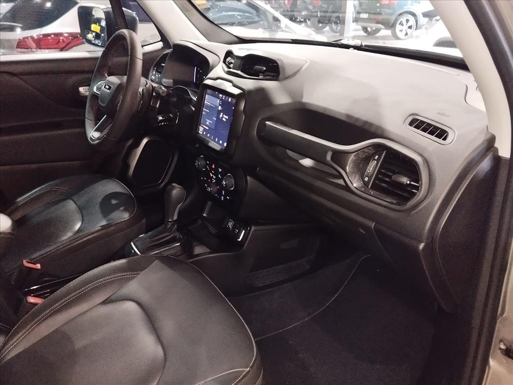 RENEGADE 1.3 T270 TURBO FLEX LONGITUDE AT68