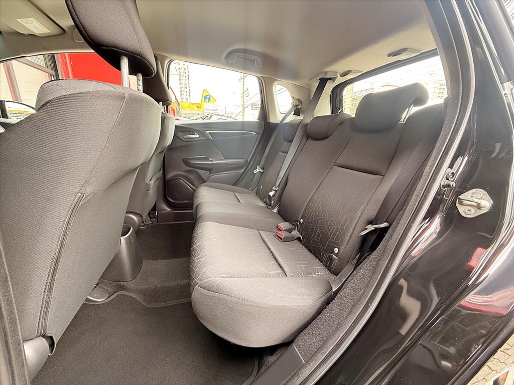 Honda Fit - 1.5 EX 16V FLEX 4P AUTOMÁTICO